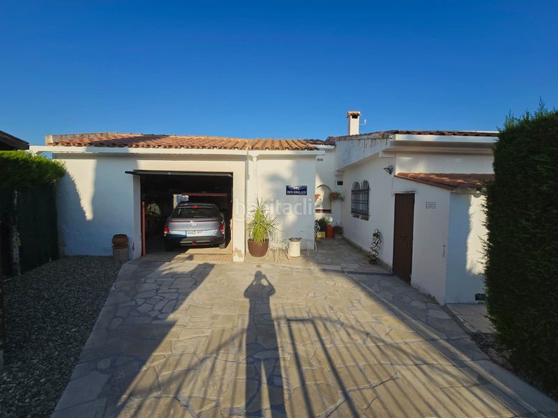 Foto dcc3e58e-f214-40eb-96e3-4378c0060117. Casa amb aparcament piscina a Poble Mont-roig del Camp