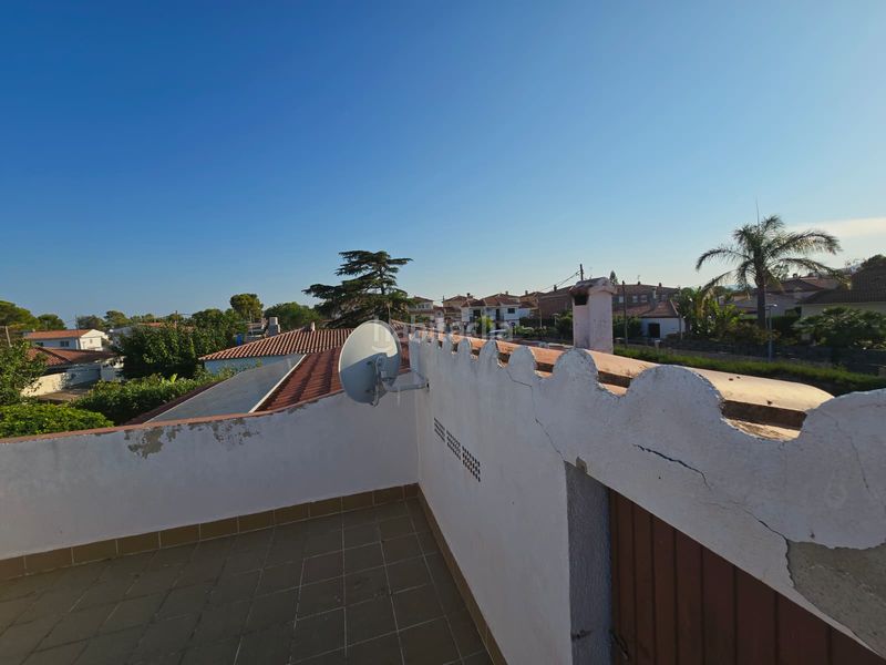 Foto eb0feabf-8c3a-457d-96f9-d8ecfb0fddcd. Casa amb aparcament piscina a Poble Mont-roig del Camp
