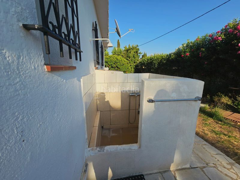 Foto ed649fc1-e822-4f49-a610-188f1bad7f12. Casa amb aparcament piscina a Poble Mont-roig del Camp