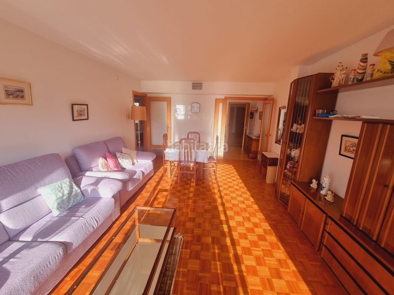 Foto 6aa7d8c3-f2df-48b4-ab49-2751a960878e. Flat with heating pool in Centre Salou
