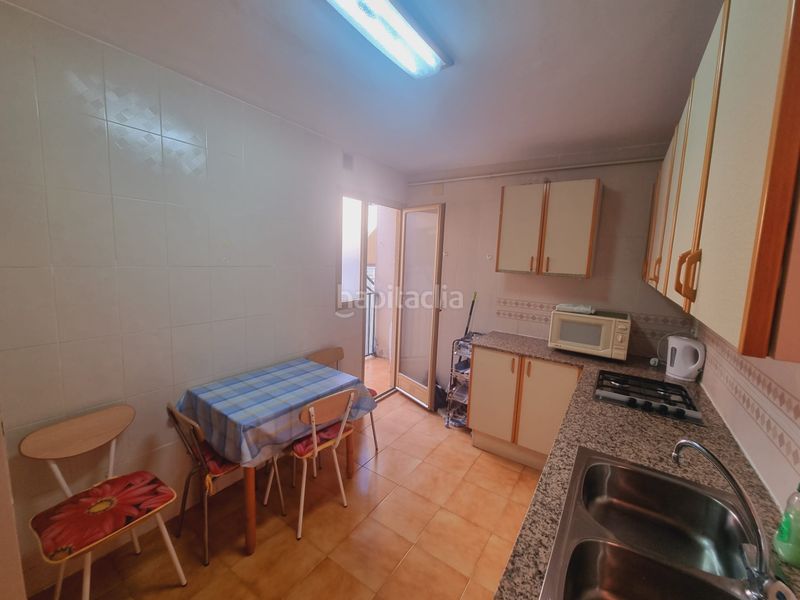 Foto d2e1f61f-d637-4152-9c88-6aa2fa6b6e21. Flat with heating pool in Centre Salou