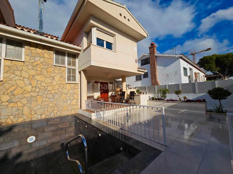 Foto 4ad538b7-3868-45f0-b9a3-81cc0dad3d20. Xalet amb xemeneia aparcament piscina a Regueral - Prat d'en Forés Cambrils