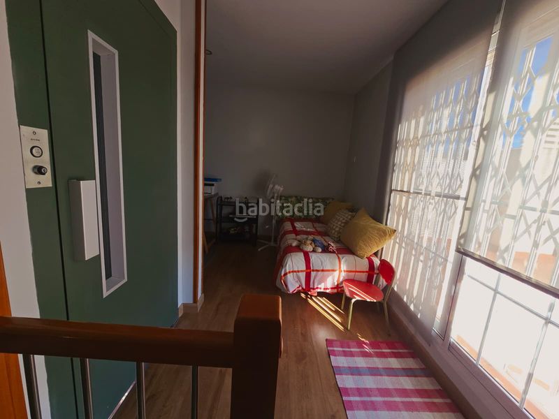 Foto 81dd8470-7b54-4f04-9f85-6876db39b7a0. House with heating parking in Bonavista Tarragona