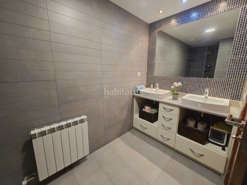 Foto e0cf0dda-7c8f-455e-983c-629c4e434fb6. House with heating parking in Bonavista Tarragona