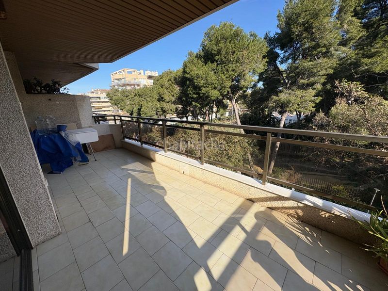 Foto 0a91c95e-6d01-4f78-98e9-108f8c9b1fef. Pis amb piscina a Mar i Camp - Platja dels Capellans Salou