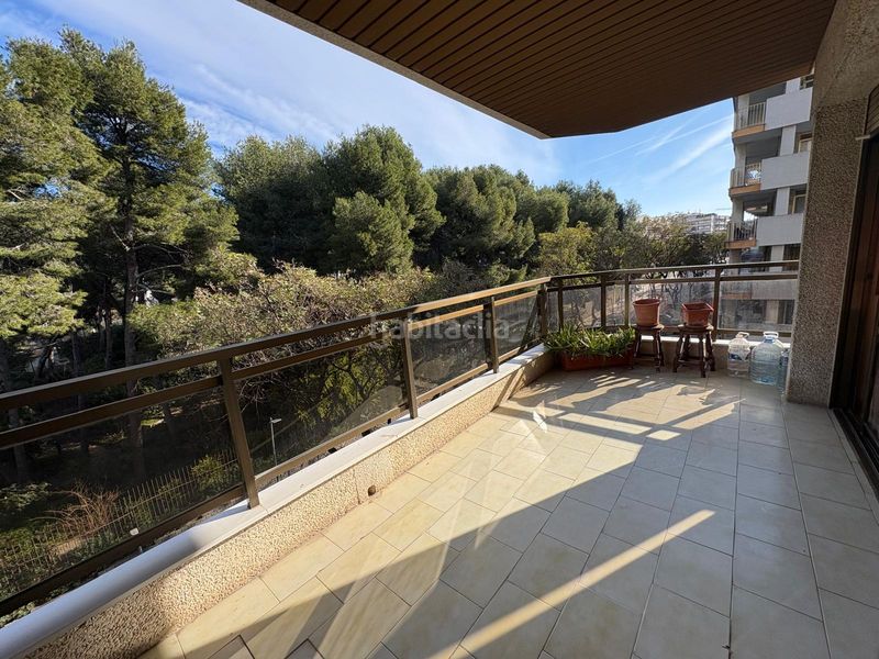 Foto 391d0d19-9478-467b-a79c-c7eecc3d3b3f. Pis amb piscina a Mar i Camp - Platja dels Capellans Salou