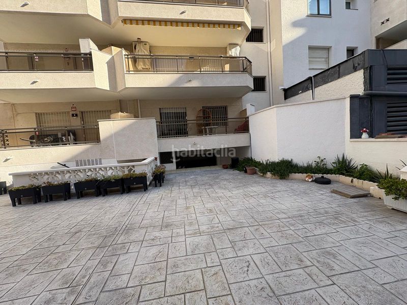 Foto 44ae8569-f08e-47ae-89cb-24a9d18cad5b. Pis amb piscina a Mar i Camp - Platja dels Capellans Salou
