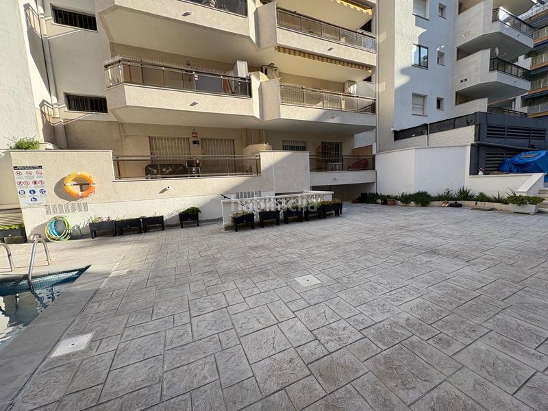 Foto 62f89d4f-6693-484e-a467-052e718d8347. Pis amb piscina a Mar i Camp - Platja dels Capellans Salou