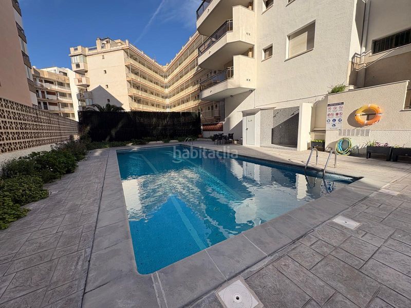 Foto e4fd836e-7158-49c6-b3e7-78214c31e72c. Pis amb piscina a Mar i Camp - Platja dels Capellans Salou