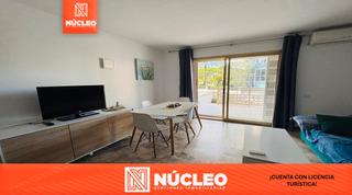 Flat  Carrer del vendrell. Piso recien reformado para parejas o familias