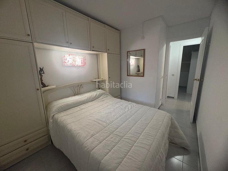 Foto 4a8995e4-5173-4918-98b3-604c54e163b3. Pis amb piscina a Mar i Camp - Platja dels Capellans Salou