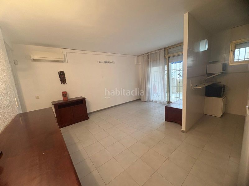 Foto 517fb035-c904-4166-94d0-352df729c7ab. Pis amb piscina a Mar i Camp - Platja dels Capellans Salou