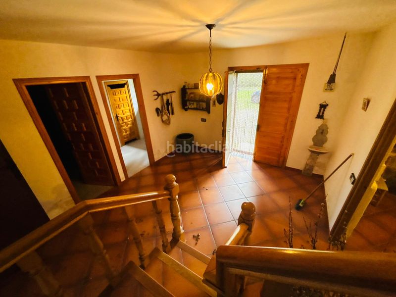 Foto 1788eb81-0713-4be2-b08a-4e21f9a35815. Masia amb xemeneia aparcament a Cornudella de Montsant