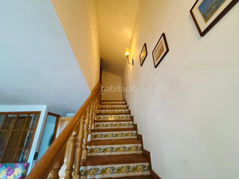 Foto 451c2fc3-94a1-45a2-ab17-e28471594de4. Masia amb xemeneia aparcament a Cornudella de Montsant