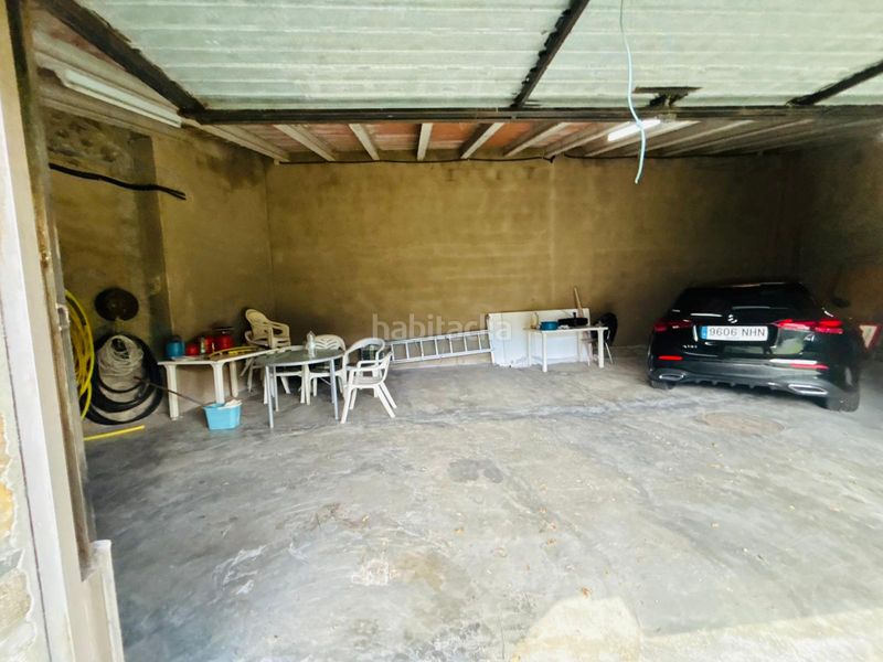 Foto 6416492c-5dcf-4eb4-a475-6ef752fb114a. Masia amb xemeneia aparcament a Cornudella de Montsant