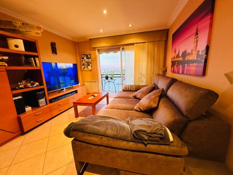 Foto f4342d79-73c1-48c0-aa21-237ea2402bcb. Pis amb aparcament a Vila-seca poble Vila-seca