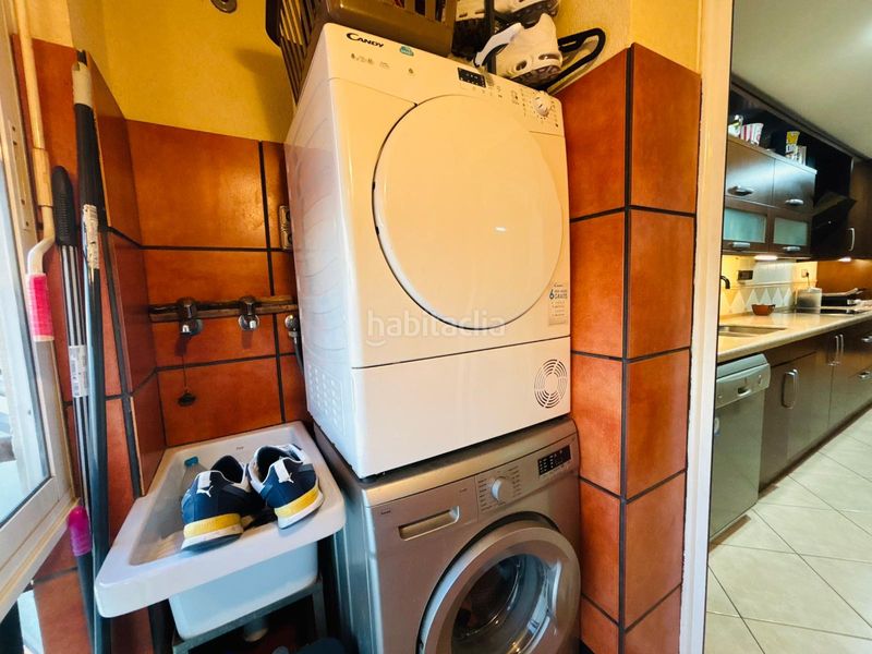 Foto f4a1b8c4-62a3-45d2-b08c-26f637a2455f. Pis amb aparcament a Vila-seca poble Vila-seca