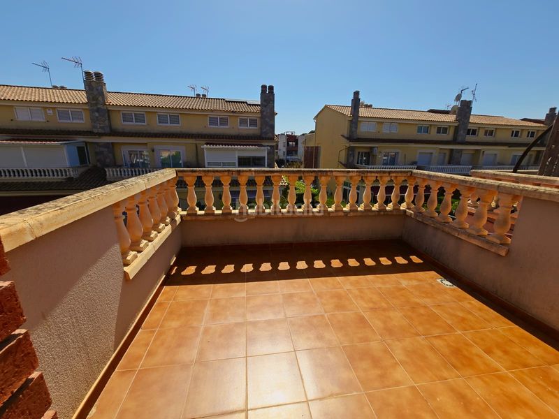 Foto 0a91dd8d-6e9d-4e84-a32d-88f43b9d8090. Casa adossada amb calefacció aparcament a Jardins de Vilafortuny - Mas d'en Bosch Cambrils