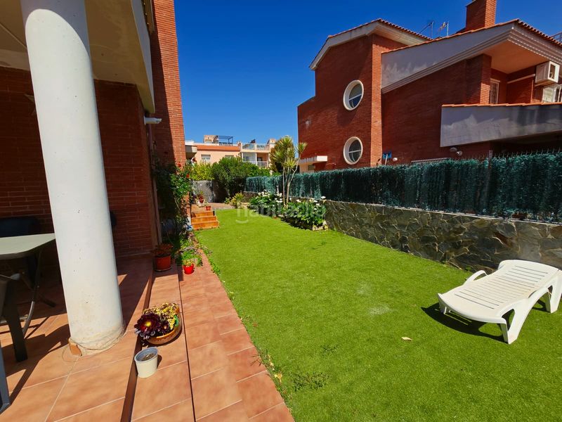 Foto 4adc4d10-38cc-459a-a11e-7c513333c96c. Casa adossada amb calefacció aparcament a Jardins de Vilafortuny - Mas d'en Bosch Cambrils