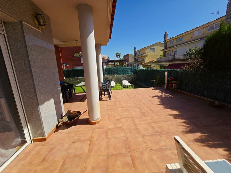 Foto 9d355715-81e6-4ca8-8e5f-2f1ec96eeee6. Casa adossada amb calefacció aparcament a Jardins de Vilafortuny - Mas d'en Bosch Cambrils