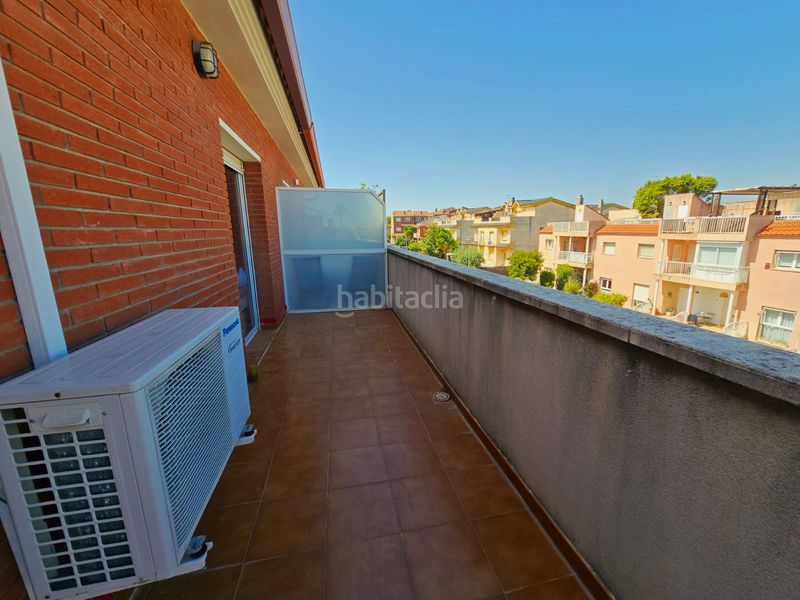 Foto b02fa716-00d7-4c27-a915-4b7c43a1571c. Casa adossada amb calefacció aparcament a Jardins de Vilafortuny - Mas d'en Bosch Cambrils