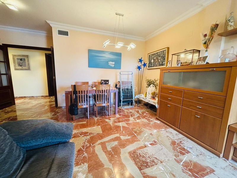 Foto 40657e0b-e907-4368-8302-2e8940dd4088. Pis amb aparcament piscina a Centre Salou