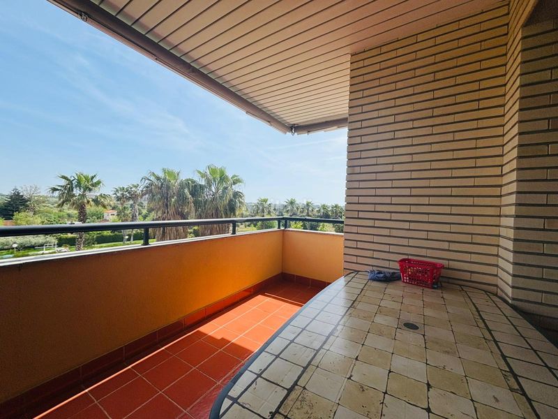 Foto f0e7ff73-4aed-4240-b247-72d188fa85ec. Pis amb aparcament piscina a Centre Salou