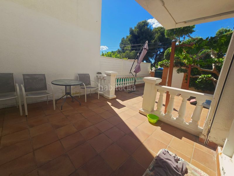 Foto 4d7c6c39-59f4-4b03-acca-e2dcd05d4034. Casa adossada amb piscina a Covamar Salou