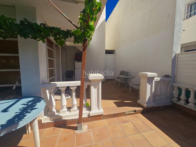 Foto 5d99c72c-49c8-4ce9-8aa7-42772f065c5c. Casa adossada amb piscina a Covamar Salou