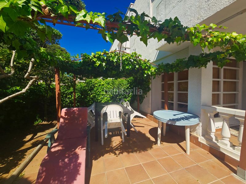 Foto 6029f727-aef3-4286-a707-b859ca018623. Casa adossada amb piscina a Covamar Salou
