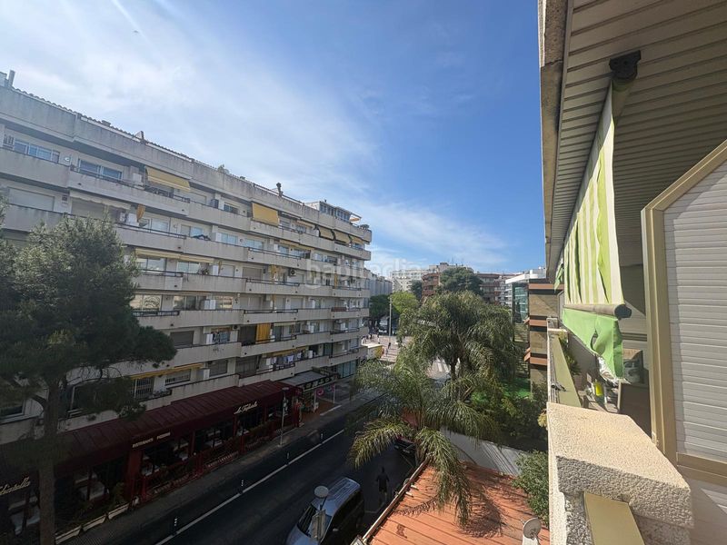 Foto 731750e2-16a3-480d-8895-893e66191ac0. Pis amb piscina a Mar i Camp - Platja dels Capellans Salou