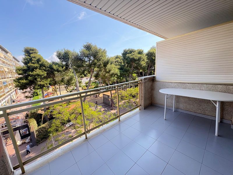 Foto e44a4bee-8b67-4818-ae63-634879fbd24e. Pis amb calefacció piscina a Mar i Camp - Platja dels Capellans Salou
