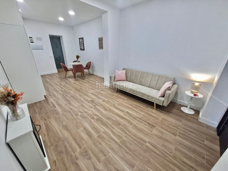 Foto cc095ac6-f51e-46b7-b73a-601bffcefcee. Local comercial a Comillas Madrid
