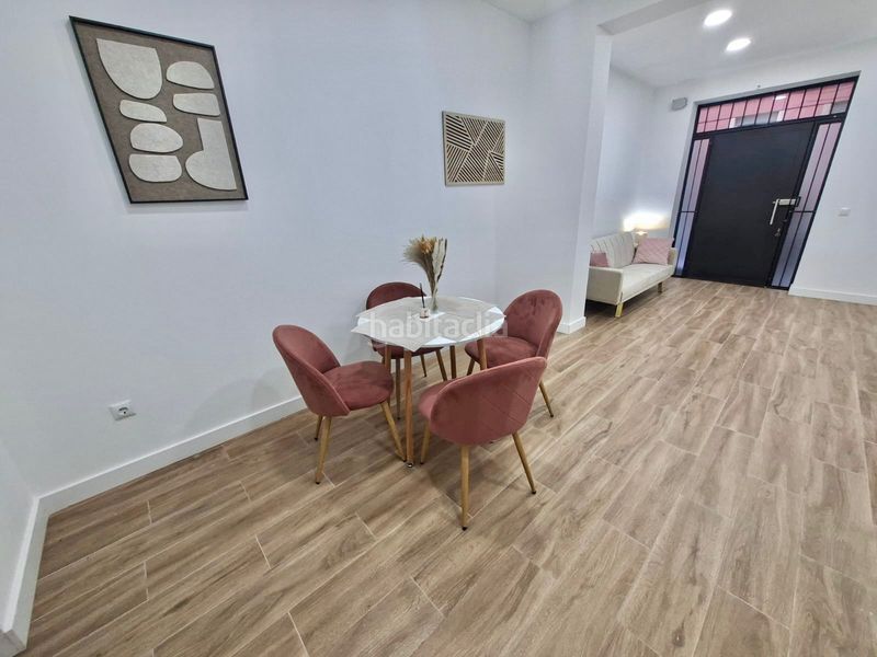 Foto dbe0c199-3d6f-441d-9de3-db4b5674846f. Local comercial a Comillas Madrid