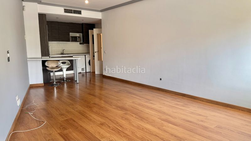 Foto 48fda883-ea85-41f5-887c-30054fb4a8b9. Pis amb calefacció aparcament piscina a Puerta Bonita Madrid