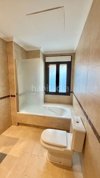 Foto cb90e355-256b-487b-92dc-7714fda29613. Pis amb calefacció aparcament piscina a Puerta Bonita Madrid