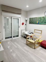 Pis a Calle de Álvarez Abellán