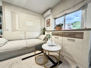 Piso  Calle de san magín. Piso en venta en usera