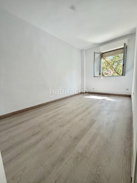 Foto 0e7ae7fa-10ee-4d86-ada2-f7674d5ab771. Pis a Aluche Madrid