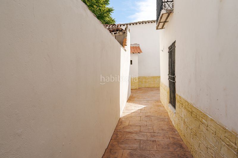 Foto 2bd8d8fe-c9dd-4e3f-840e-6838c940bdb6. Casa amb calefacció a Tielmes