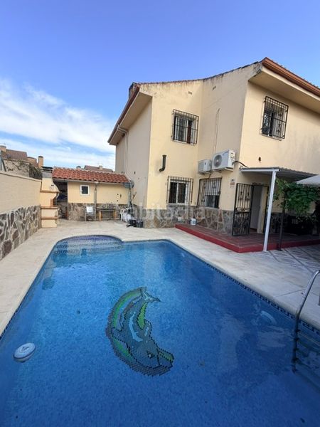 Foto ef1e7d5d-b613-496e-a766-73e8df4c31a3. Chalet mit kamin heizung pool in Ventas de Retamosa (Las)