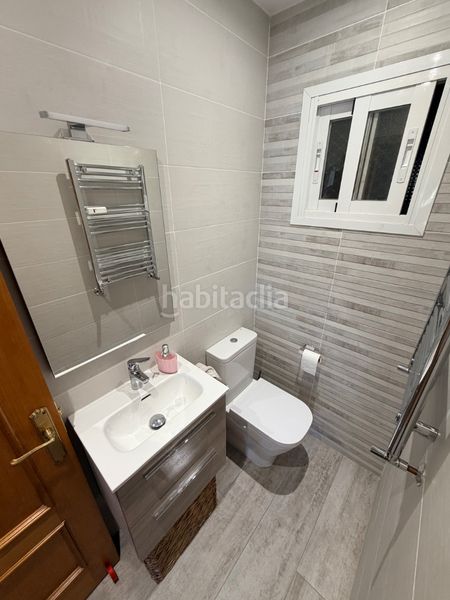 Foto c87f7bd0-88d9-4cdf-8a57-11bea2cc62a6. Pis amb calefacció a Valdezarza Madrid
