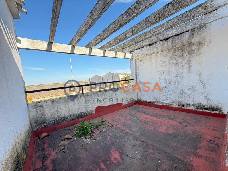 Foto 56a5e490-fa97-4964-a1e9-4ebaae83e446. Casa  para reformar en Pedanías Sur Utrera
