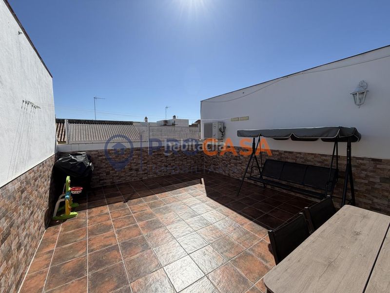 Foto 3bd9355f-7c71-4eeb-9b07-c307b7bd69f1. Casa a Salesianos Utrera
