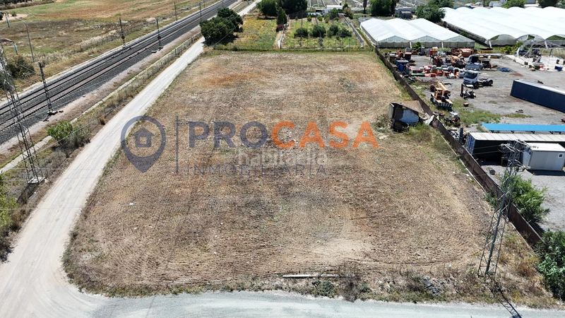 Foto a1cf0326-4195-416e-b591-67dd979507f9. Terreny residencial a Torre Cruz - Los Molinos Utrera