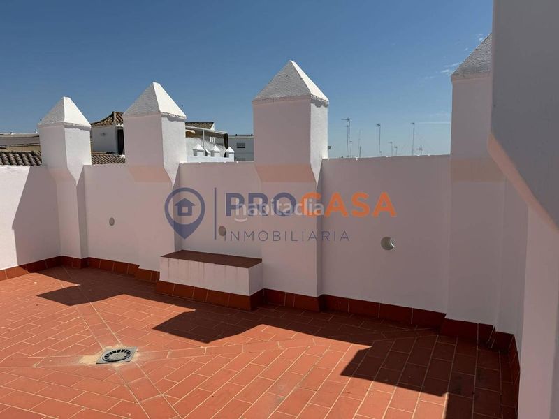 Foto b3e3abed-81a3-405c-b07a-6c8b435d6d33. Edificio in Centro Utrera