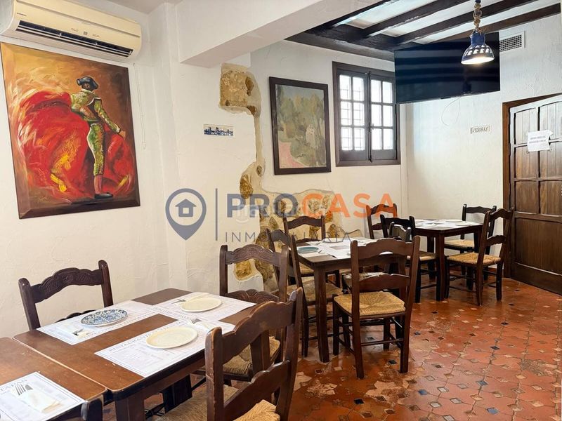 Foto b94a462f-3f6c-4641-9f0c-ba2762bfd72d. Edificio in Centro Utrera
