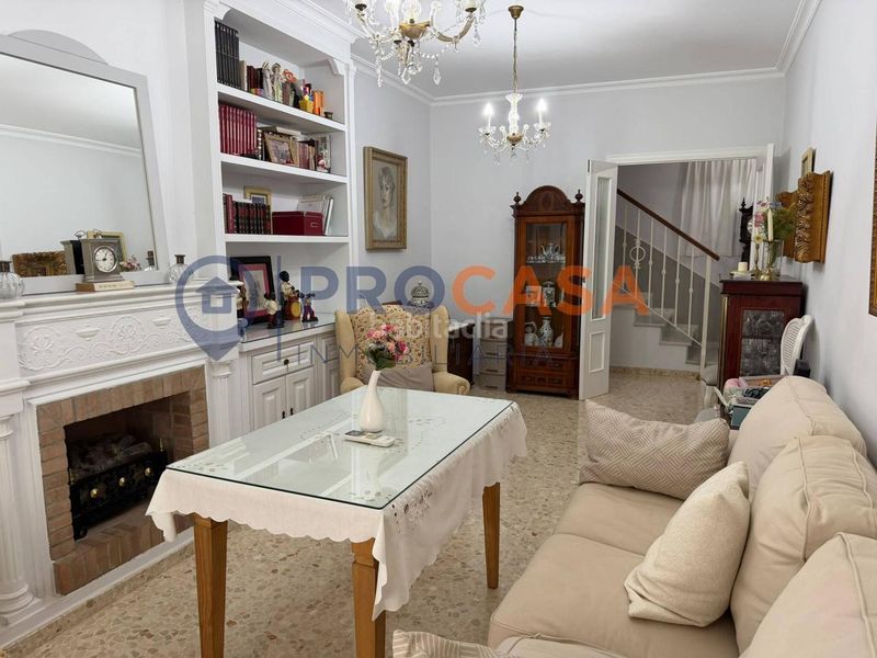 Foto 5bd3f12a-c506-41a1-b034-4753dc701a9a. Casa a Torre Cruz - Los Molinos Utrera