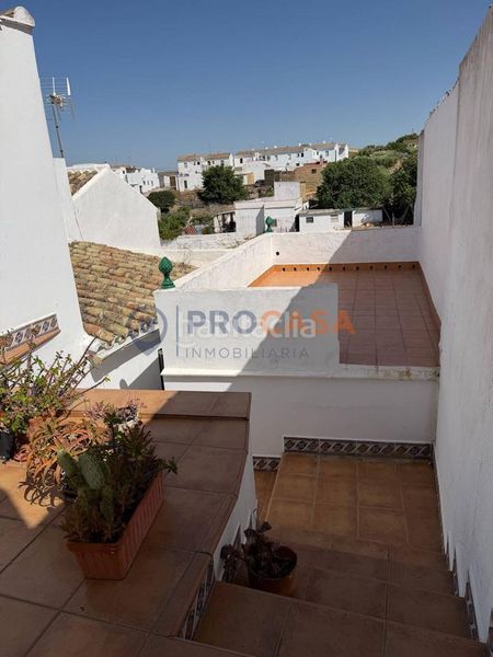 Foto 0ee837f2-aa20-4460-9bb1-dba674dbfb09. Casa a Montellano