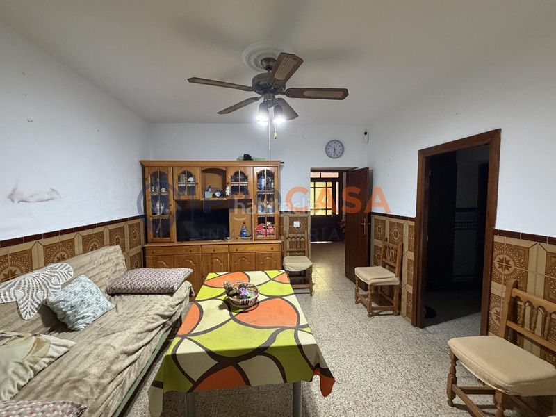 Foto f4ea22ed-1779-4a4a-bad1-e20070641621. Casa a Pedanías Sur Utrera